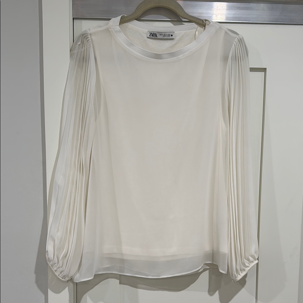 Zara Cream Pleated Women's Top